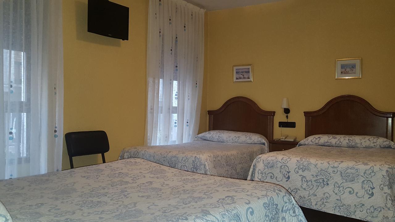 Hostal Guzman El Bueno By Gaiarooms Leon Exterior photo